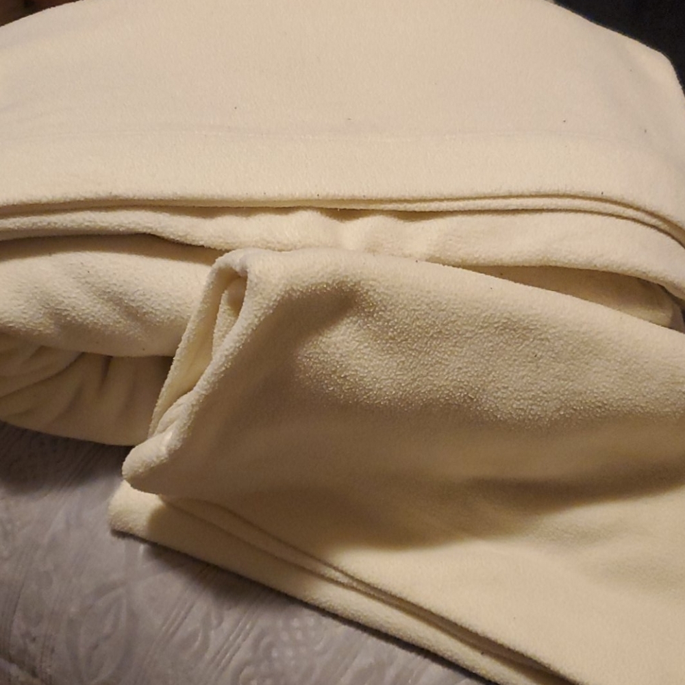 Fleece Bedsheets King Cream